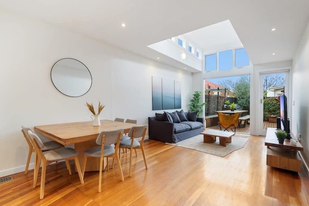 Photo of Livingroom in Williamstown