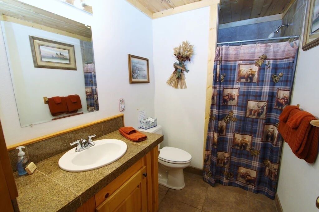 Photo of Bathroom in Lazy Acres