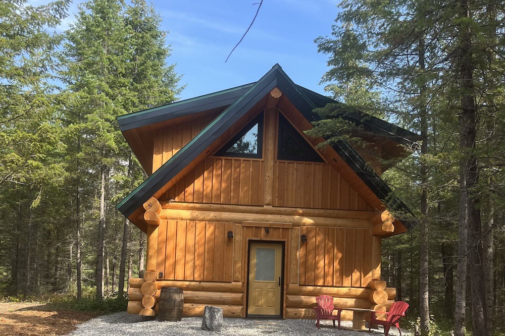 Photo of Outdoor in Golden