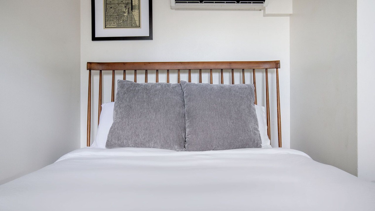 Photo of Bedroom in Sheridan Park