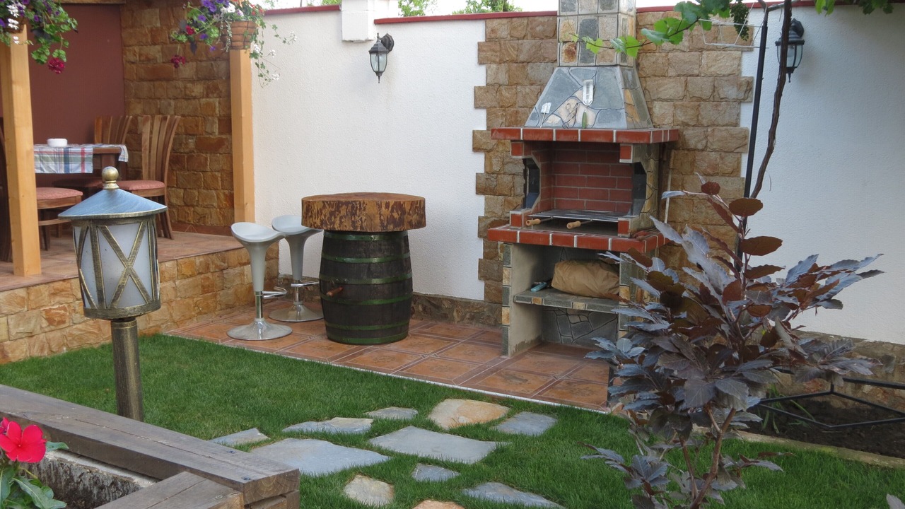 Photo of Outdoor in Saints Constantine and Helena