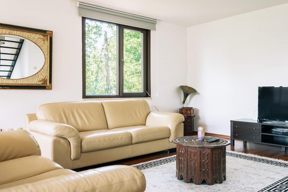 Photo of Livingroom in Derbent