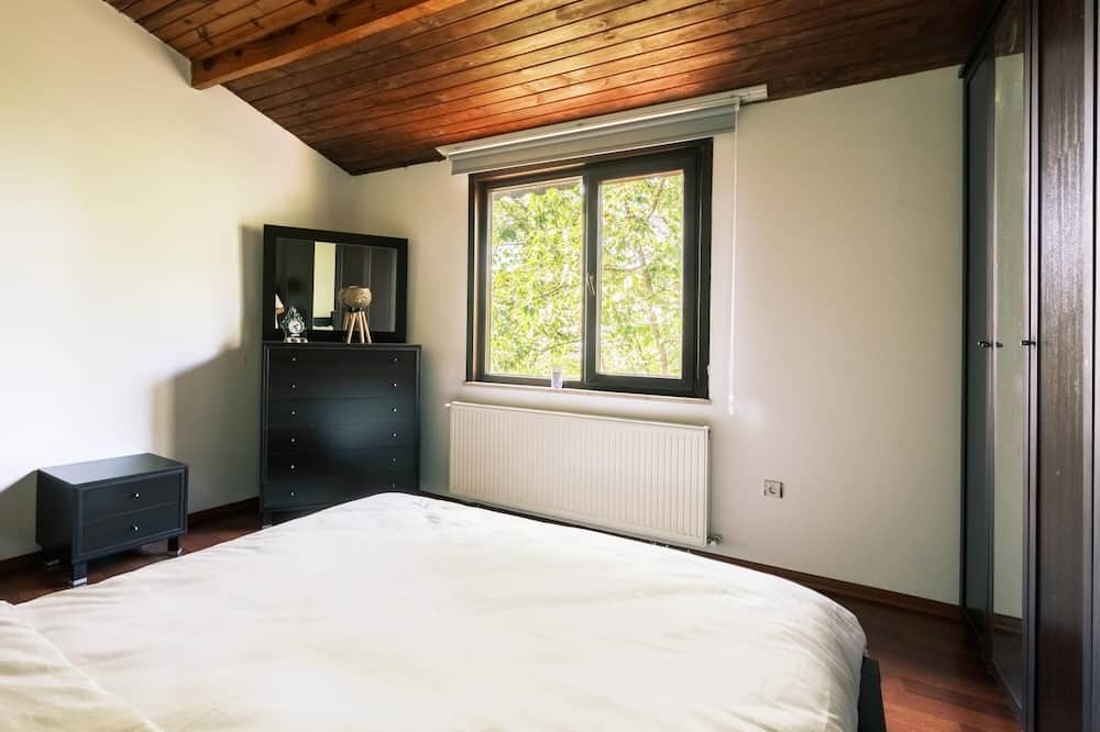 Photo of Bedroom in Derbent