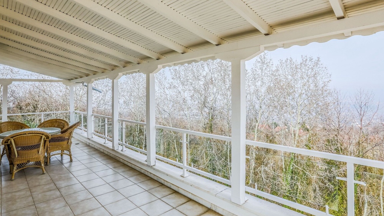 Photo of Outdoor in Masukiye