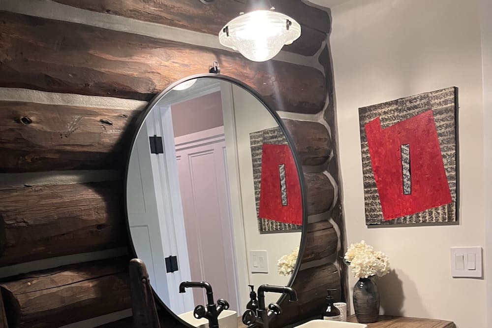 Photo of Bedroom in Snowmass Village