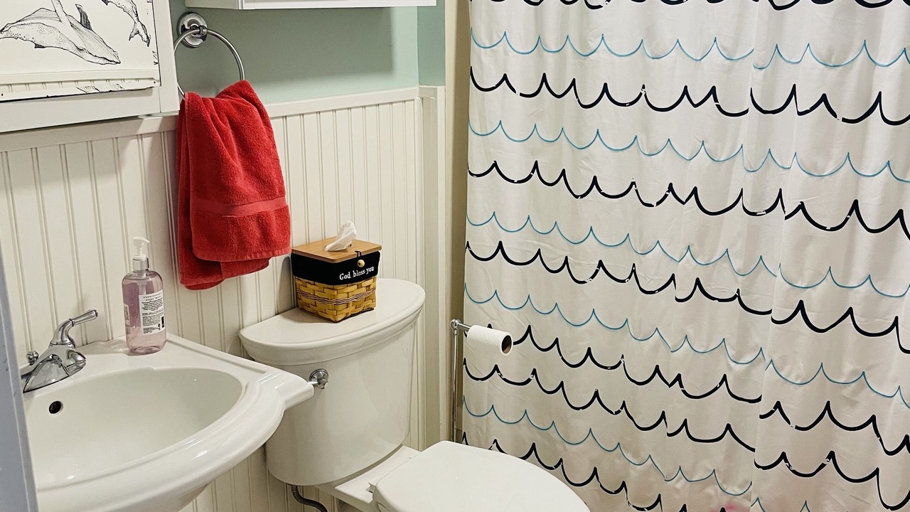 Photo of Bathroom in Old Saybrook