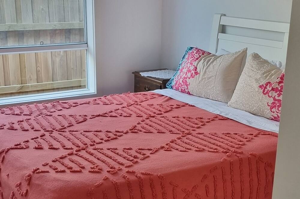 Photo of Bedroom in Armstrong Creek