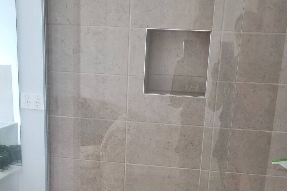 Photo of Bathroom in Armstrong Creek
