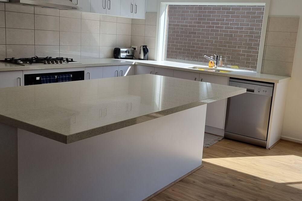 Photo of Kitchen in Armstrong Creek