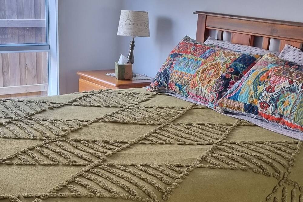 Photo of Bedroom in Armstrong Creek