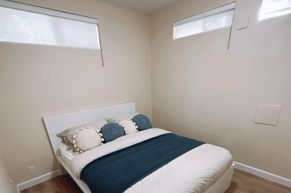 Photo of Bedroom in Fraserview