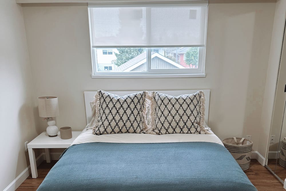 Photo of Bedroom in Fraserview