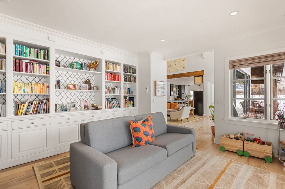 Photo of Livingroom in Snowmass Village