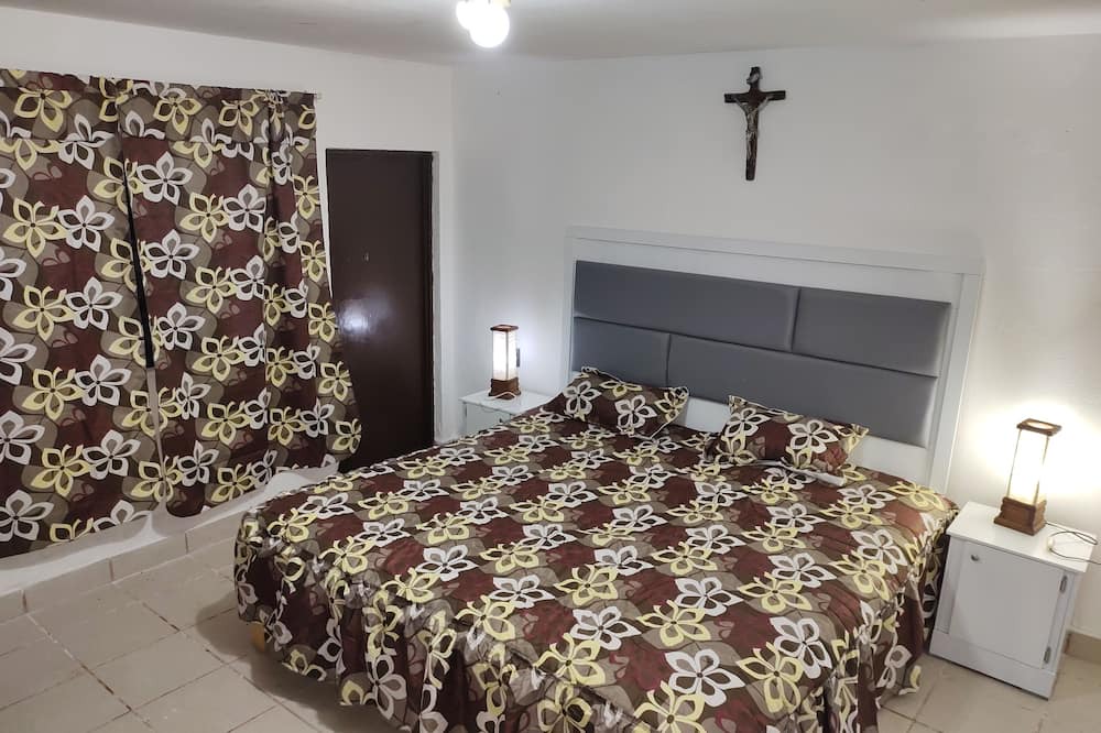 Photo of Bedroom in Tarimbaro