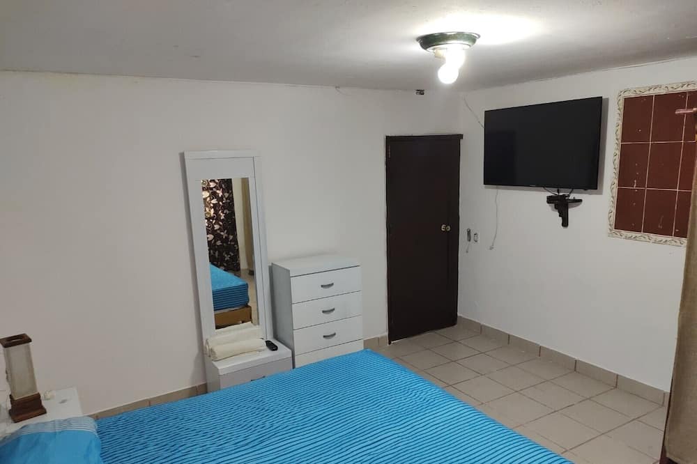 Photo of Bedroom in Tarimbaro