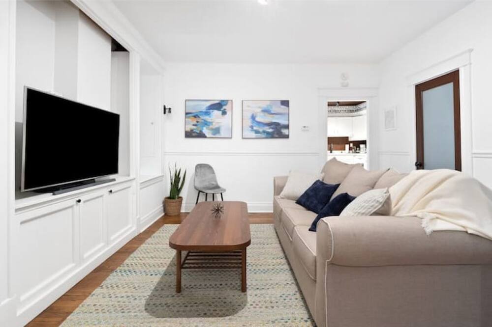 Photo of Livingroom in Southwest Garden