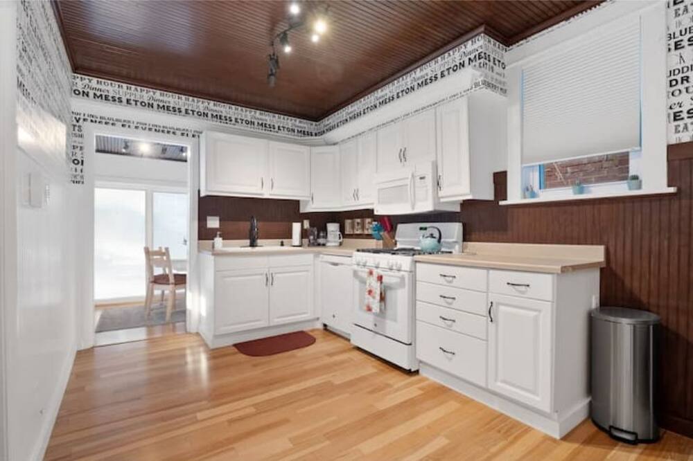 Photo of Kitchen in Southwest Garden