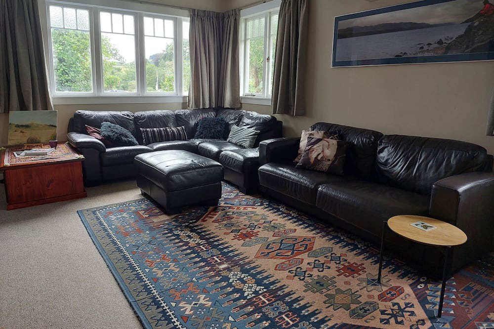 Photo of Livingroom in Taumarunui