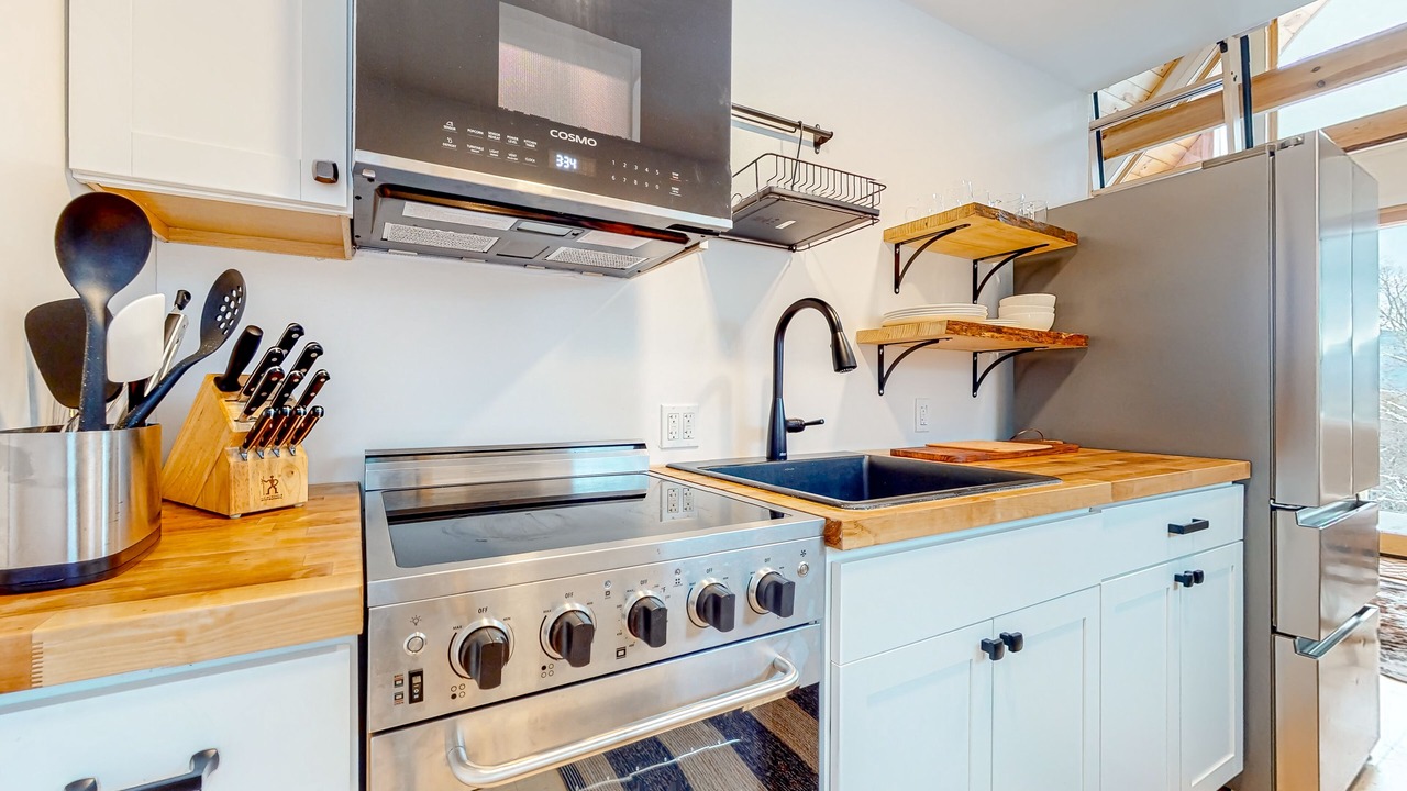 Photo of Kitchen in South Londonderry
