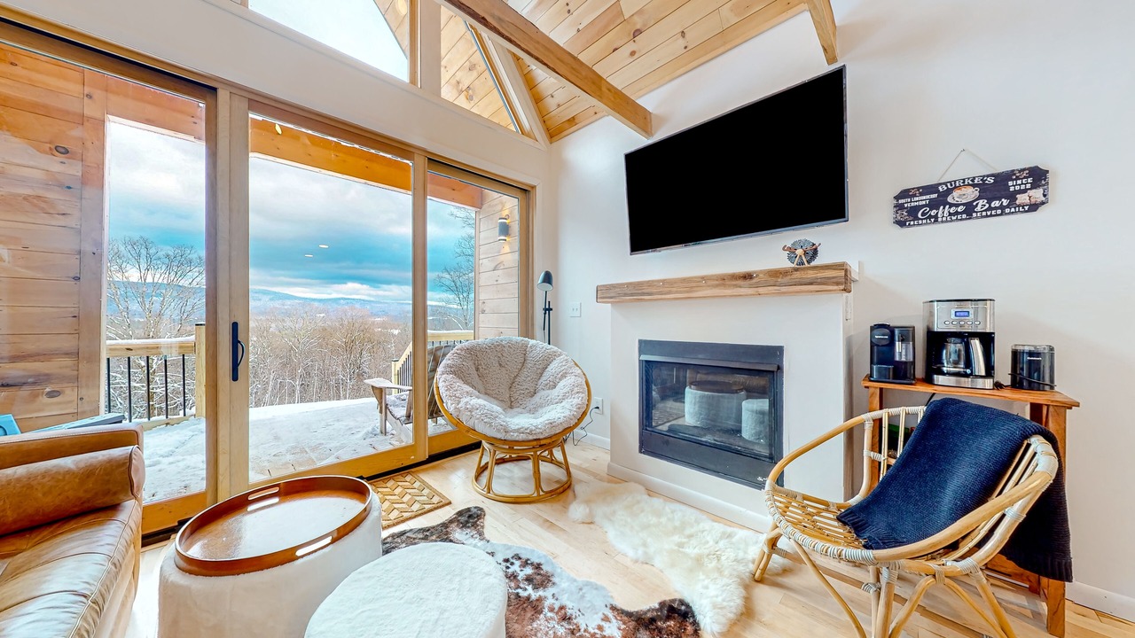 Photo of Livingroom in South Londonderry