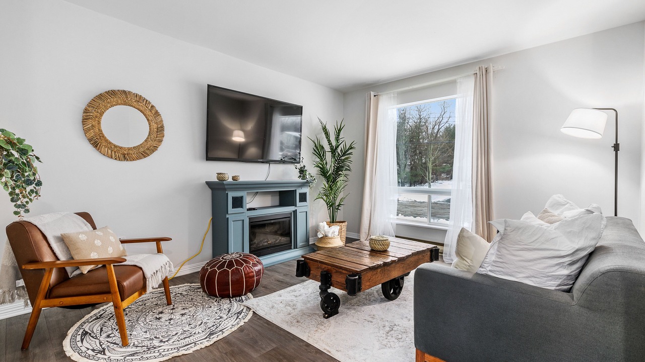 Photo of Livingroom in East Hants