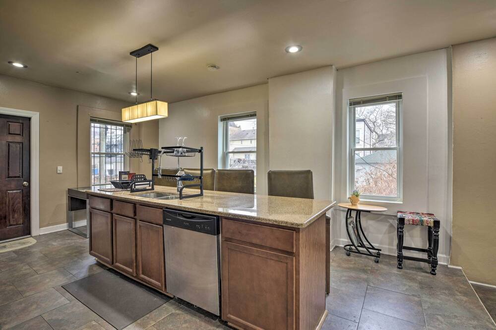 Photo of Kitchen in North Kenwood