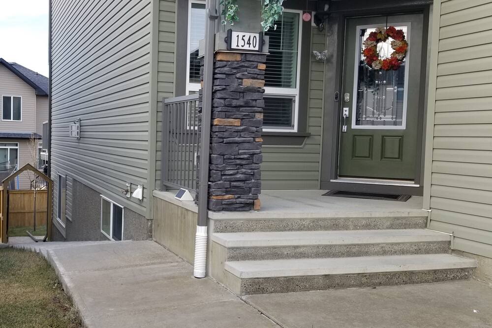 Photo of Outdoor in Panorama Hills