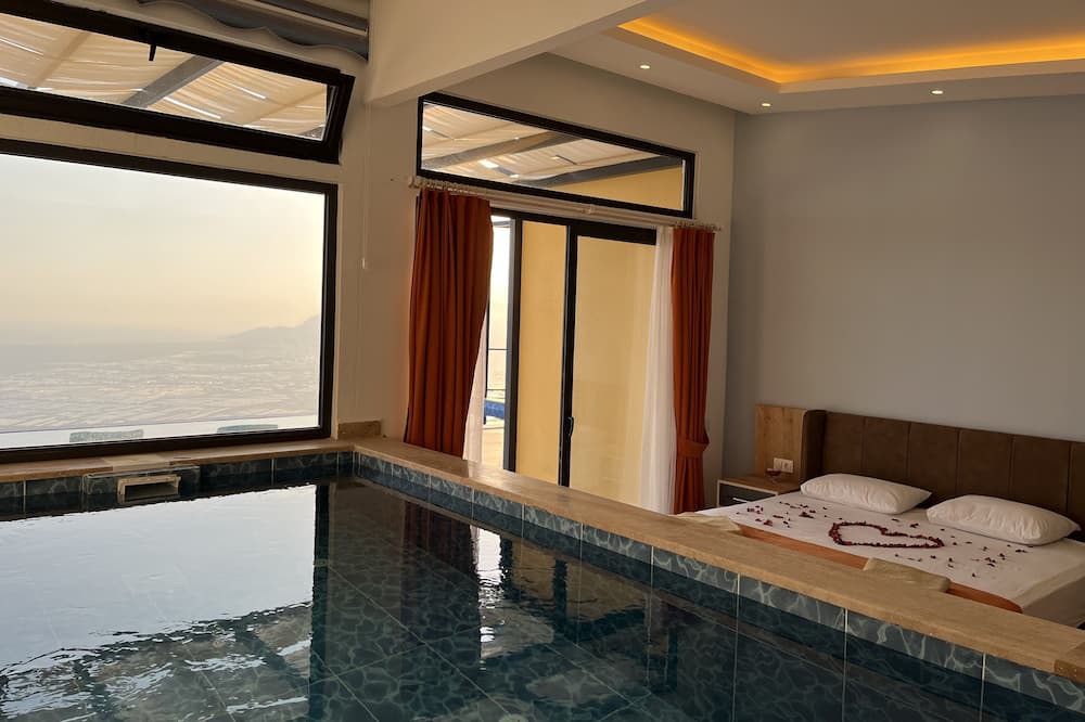 Photo of Bedroom in Uzumlu