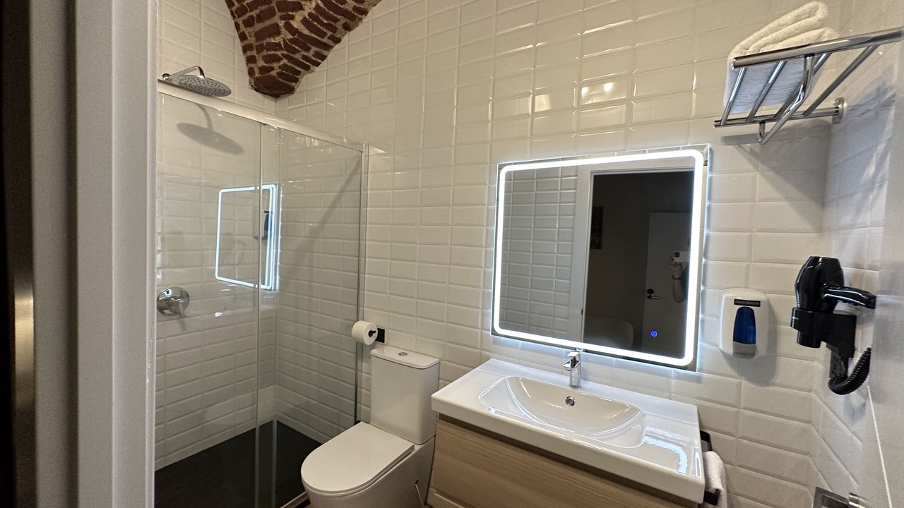 Photo of Bathroom in Malasana