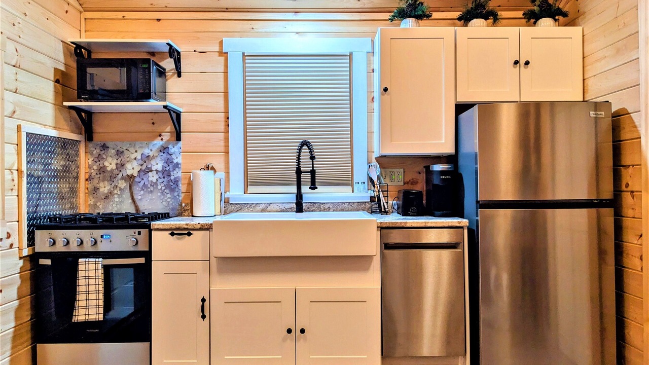 Photo of Kitchen in Colebrook