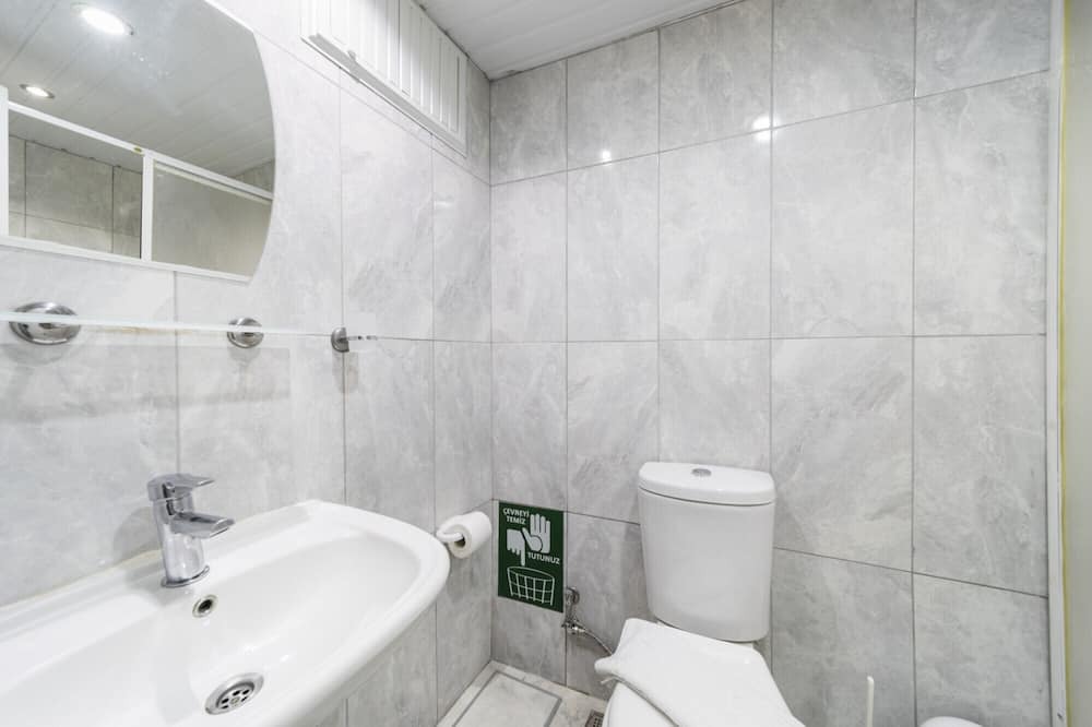 Photo of Bathroom in Muratpasa
