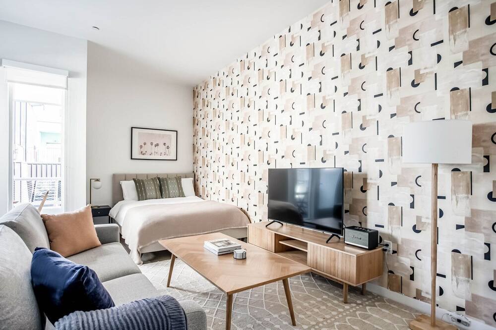 Photo of Bedroom in Silver Lake