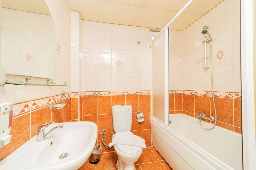 Photo of Bathroom in Muratpasa