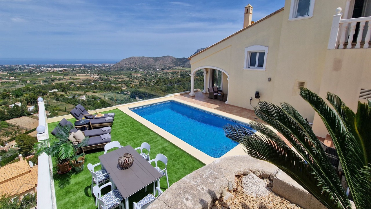 Photo of Outdoor in Pedreguer