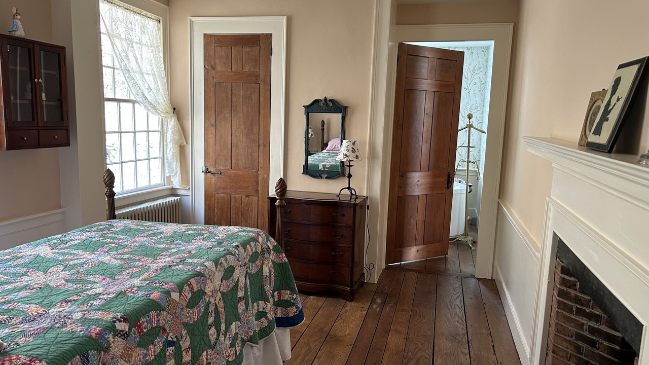 Photo of Bedroom in East Haddam