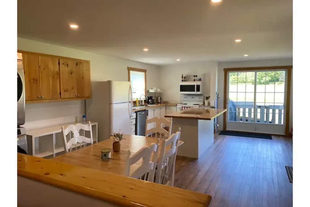 Photo of Kitchen in Stanstead Township