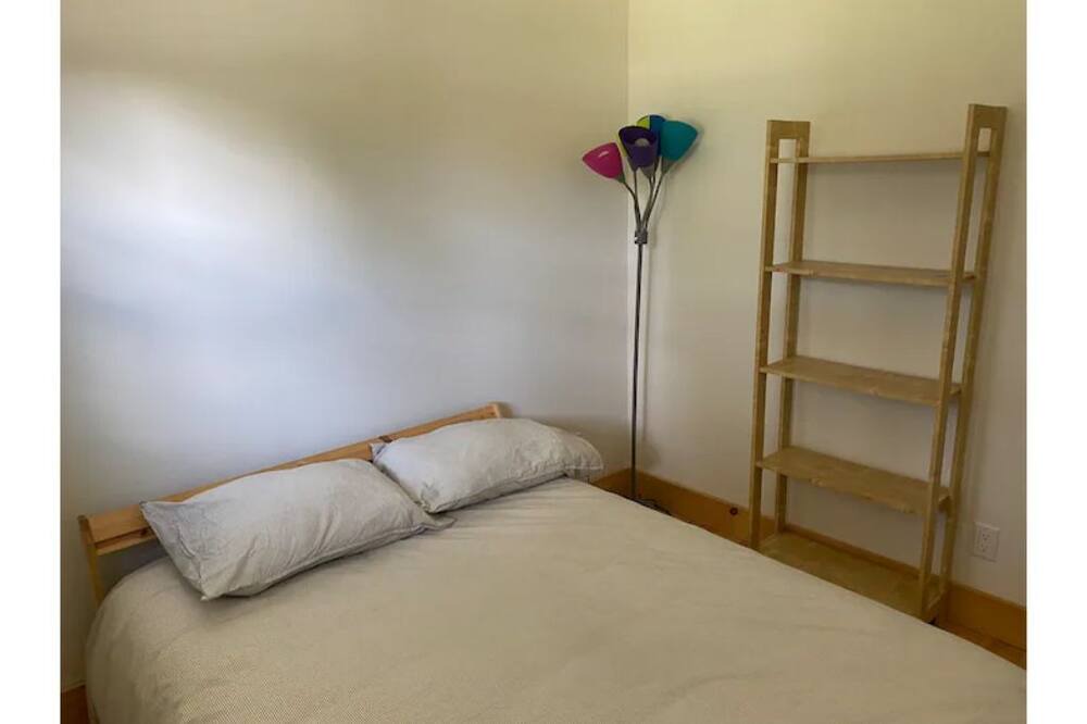 Photo of Bedroom in Stanstead Township