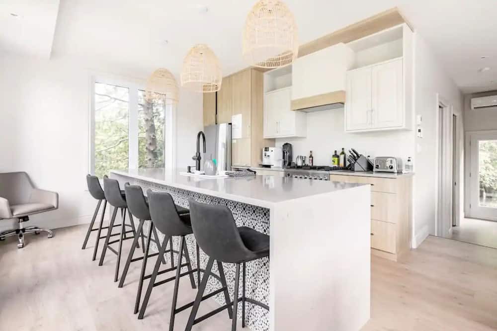 Photo of Kitchen in North Hatley