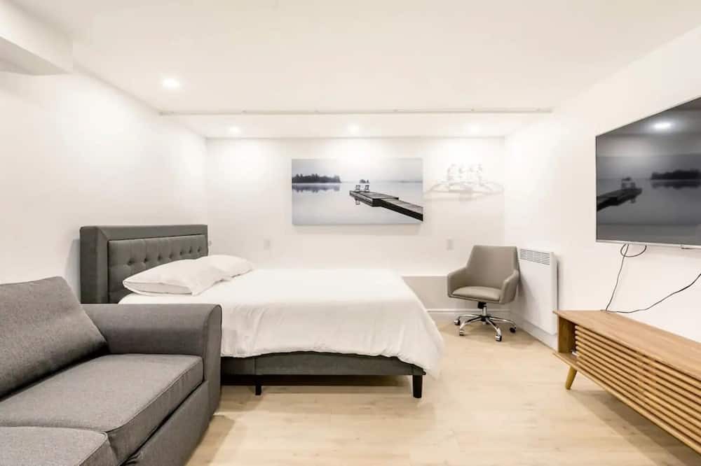 Photo of Bedroom in North Hatley