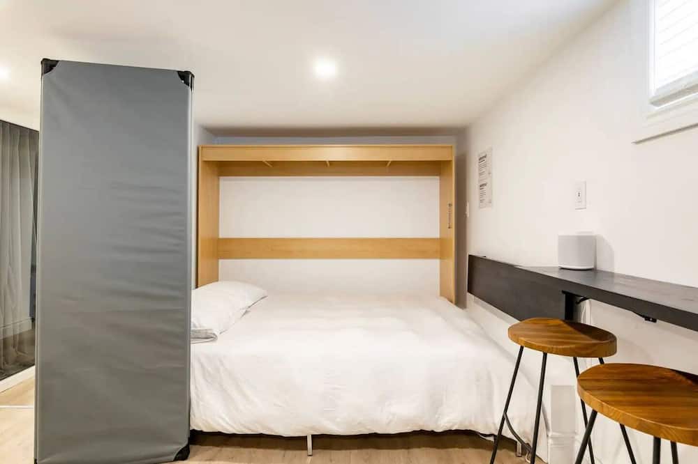 Photo of Bedroom in North Hatley