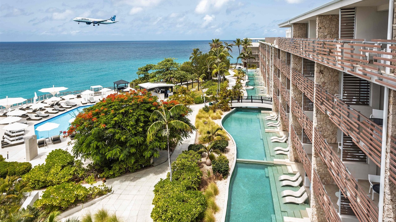 Photo of Outdoor in Maho