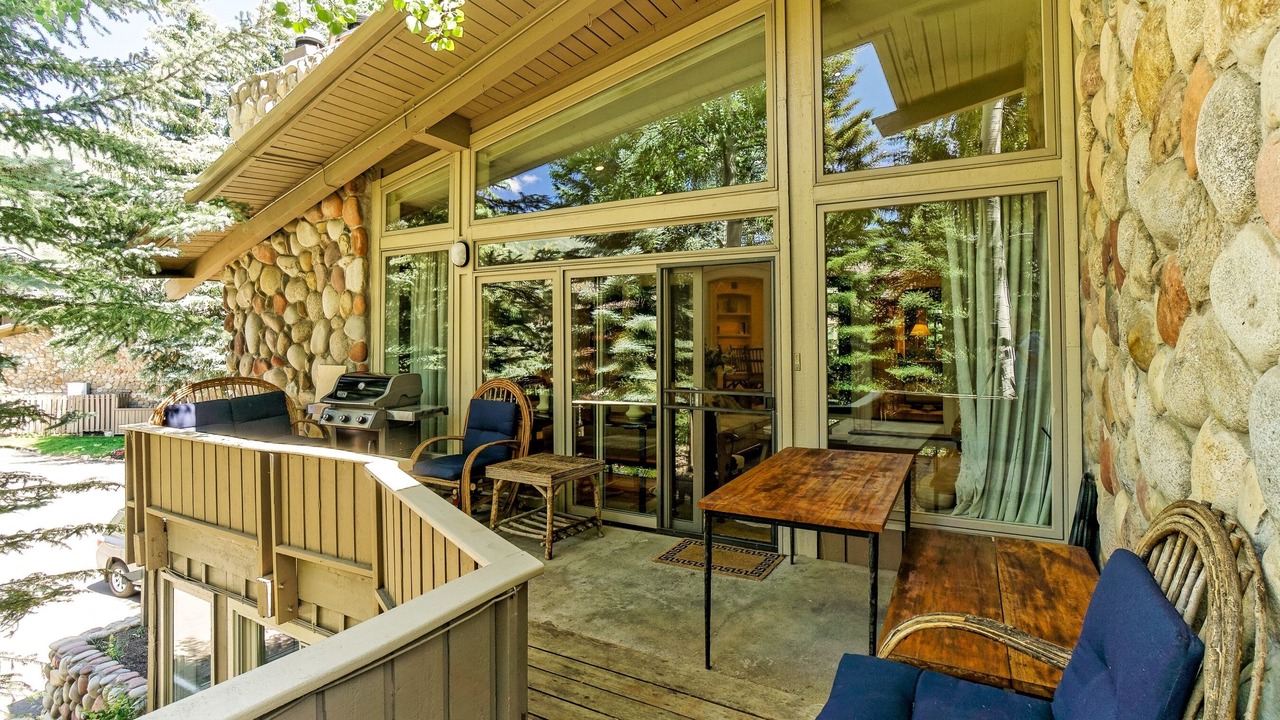 Photo of Patio Balcony in Aspen