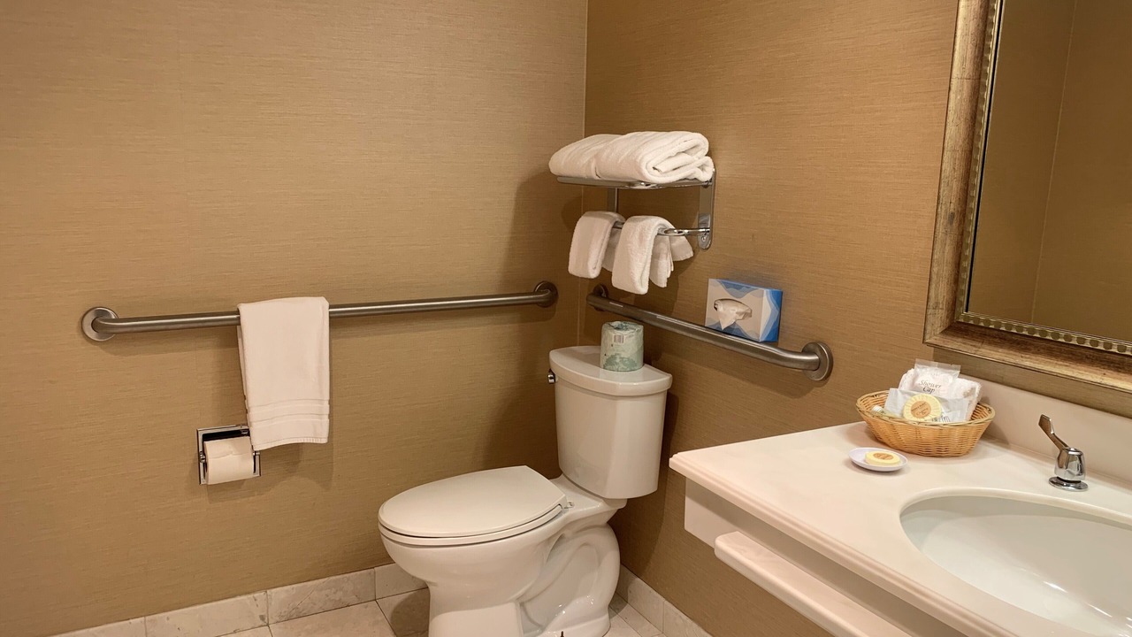 Photo of Bathroom in Cow Hollow