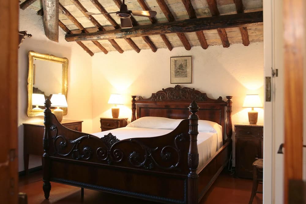 Photo of Bedroom in Santa Marinella