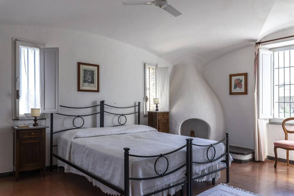 Photo of Bedroom in Santa Marinella