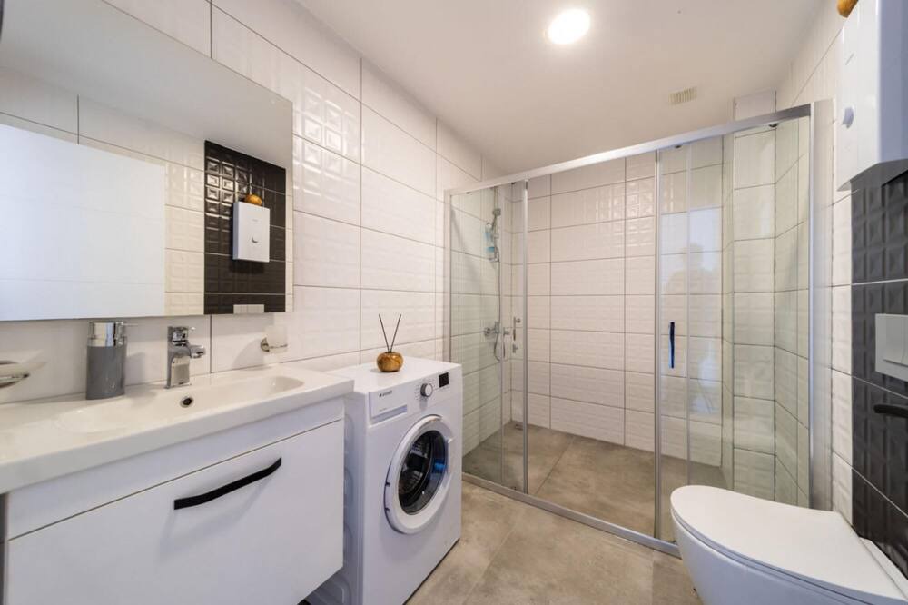 Photo of Bathroom in Kargicak