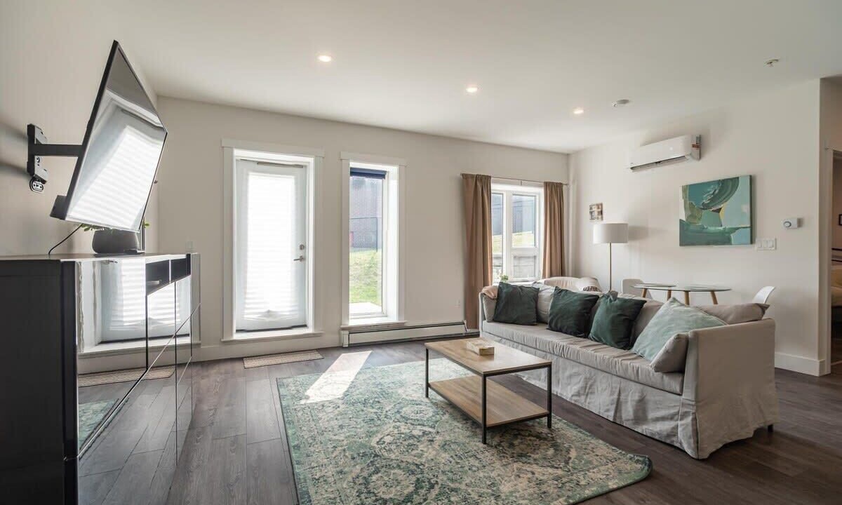 Photo of Livingroom in North End