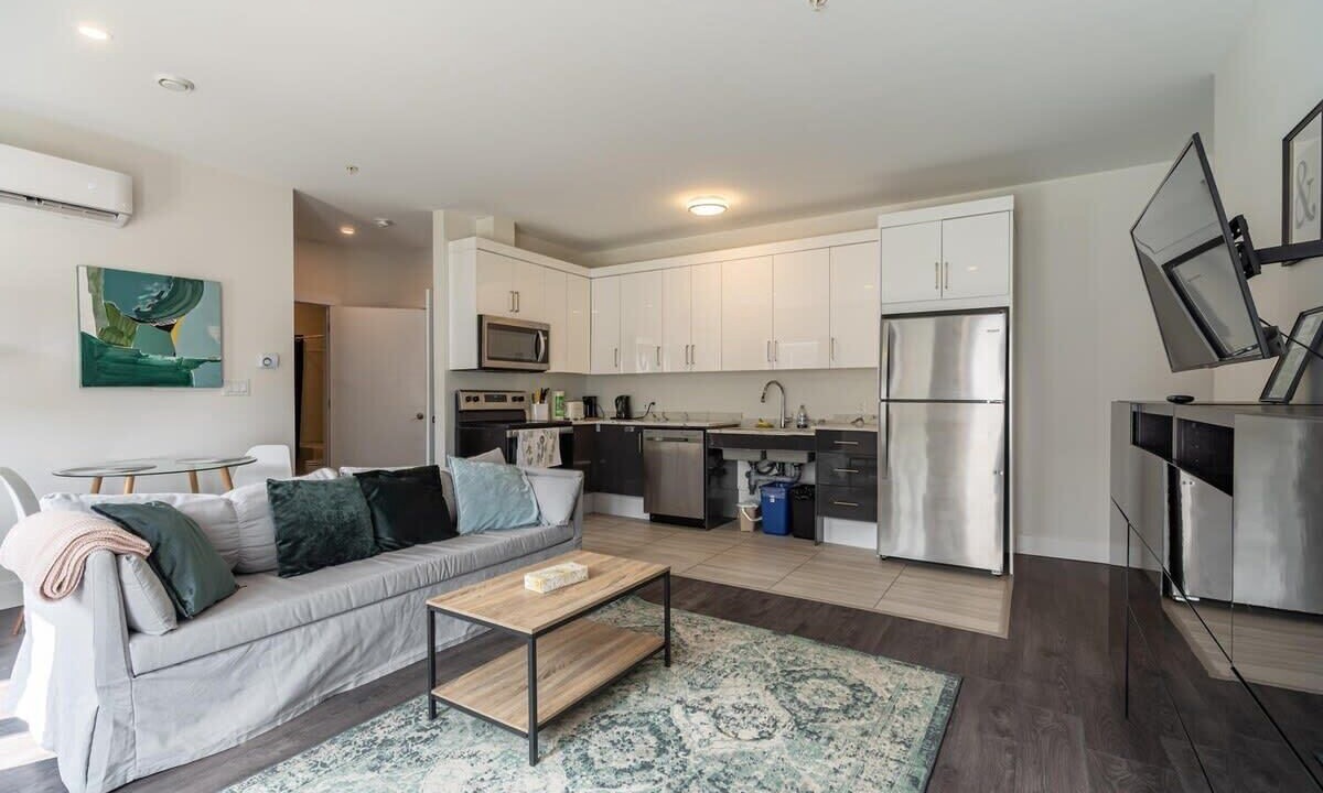 Photo of Livingroom in North End