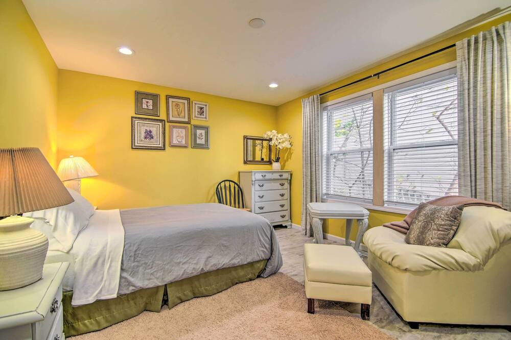 Photo of Bedroom in Fox Lake
