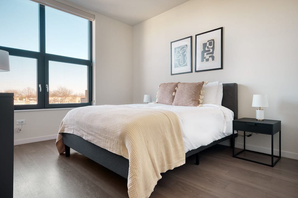 Photo of Bedroom in Logan Square